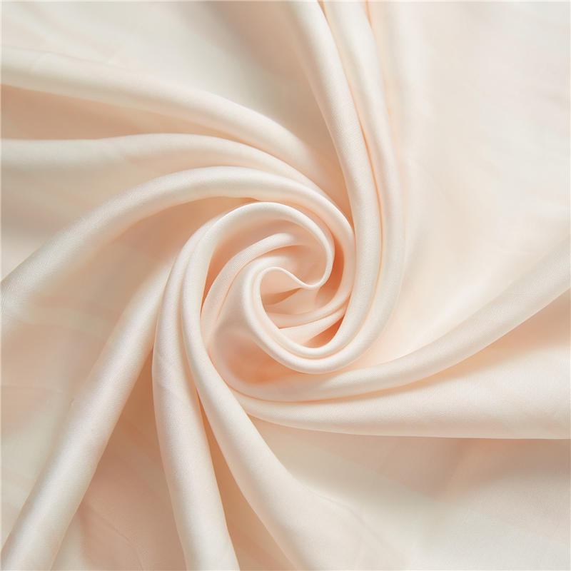 白色条纹粉色 51% 人造丝 49% 粘胶府绸丝滑形状条纹印花面料